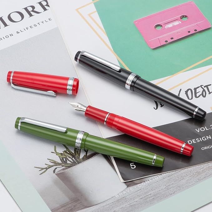 Jinhao 82 Avocado Green Acrylic Fountain Pen, Iridium Medium Nib Classic Design Smooth Writing Pen with Ink Converter (Silver Trim)
