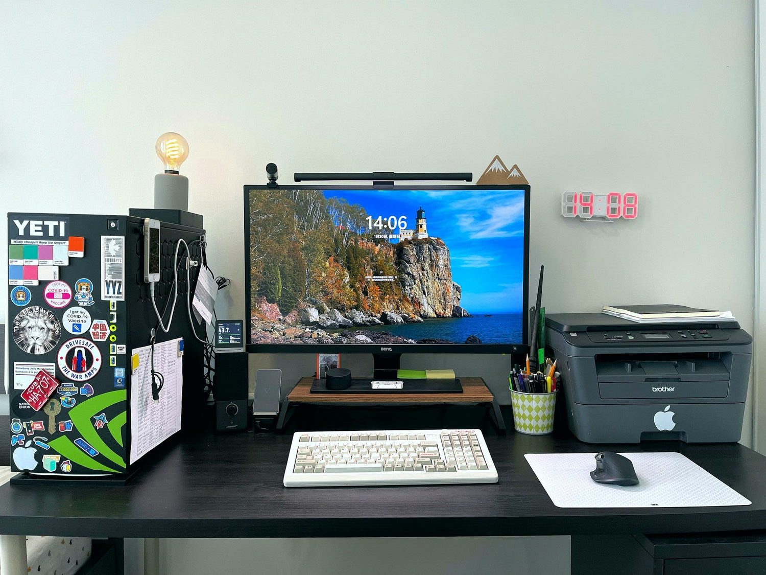 Daily-office-essentials-including-notebooks-pens-and-folders
