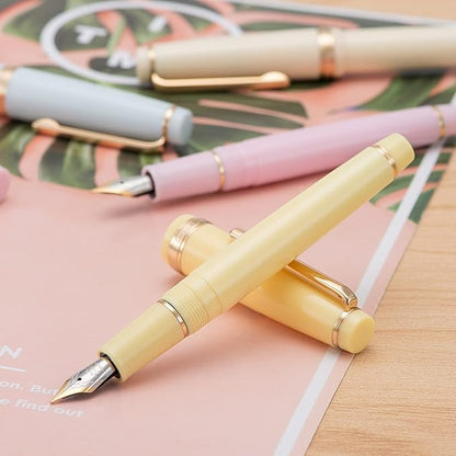 Jinhao 82 Ivory White Acrylic Fountain Pen, Iridium Medium Nib Classic Design Smooth Writing Pen with Ink Converter (Gold Trim)