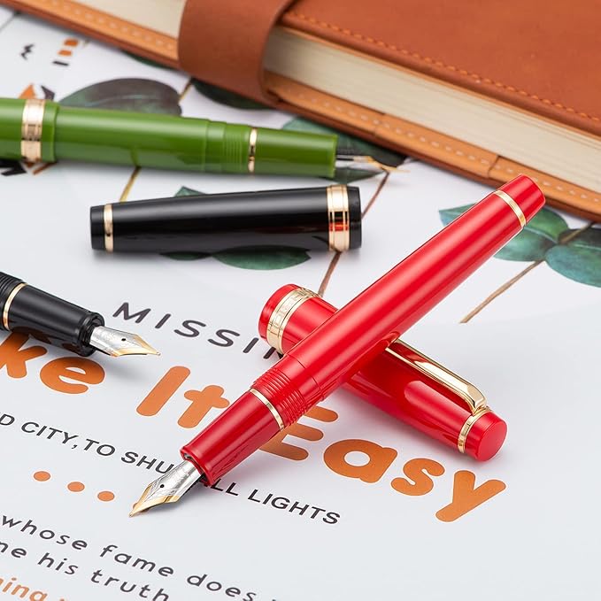 Jinhao 82 Avocado Green Acrylic Fountain Pen, Iridium Medium Nib Classic Design Smooth Writing Pen with Ink Converter (Gold Trim)
