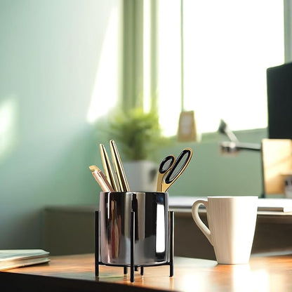 Office Organization Pen holder for desk With Silver Ceramic Pen Holder For Desks and kitchen Appliance Holders