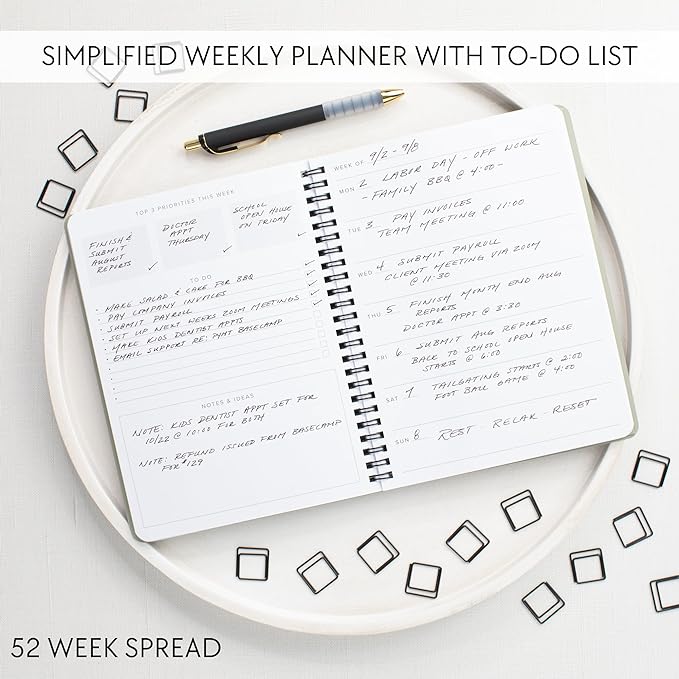 Beautiful Daily and Weekly Planner - To Do List Notebook to Easily Organize Your Agendas And Boost Productivity in School Or At Work - Stylish College or Office Supplies For Women